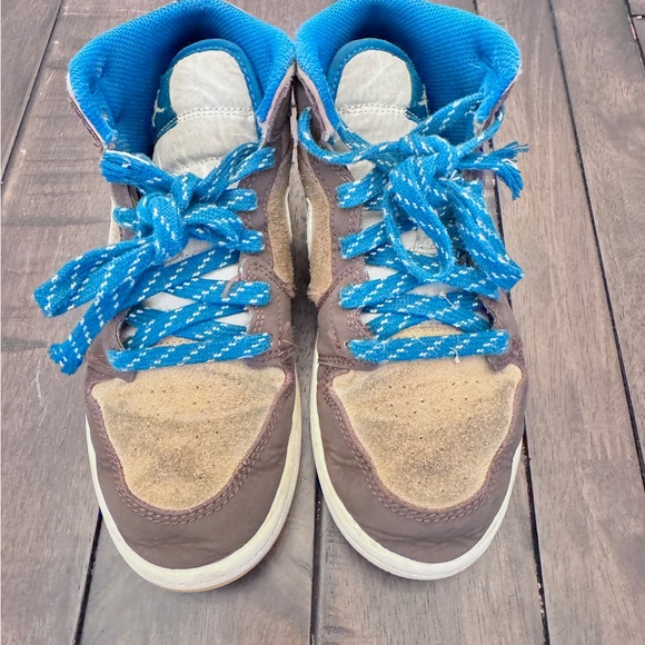 Nike GS Air Jordan 1 Mid SE Cacao Wow Ale Brown / Green 2.5 Youth EUC DZ6338-200 - Picture 4 of 8